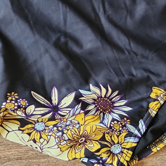 Urban Outfitters Out From Under Black Floral Strappy Swimsuit One Piece M - Picture 2 of 10